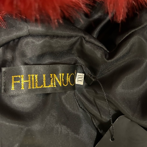 NWT Fhillinuo faux fur coat rustic red. - Picture 9 of 13